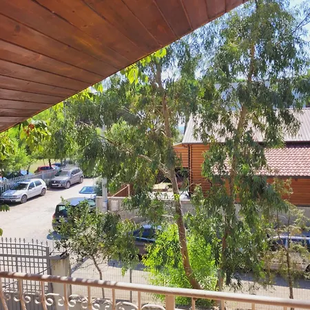 Rruga 6 Ferienhaus Velipojë