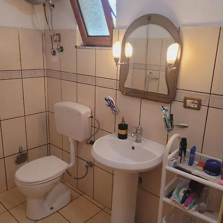 Rruga 6 Vakantiehuis *