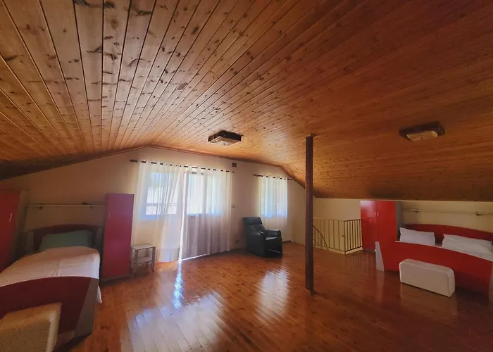 Rruga 6 Holiday home